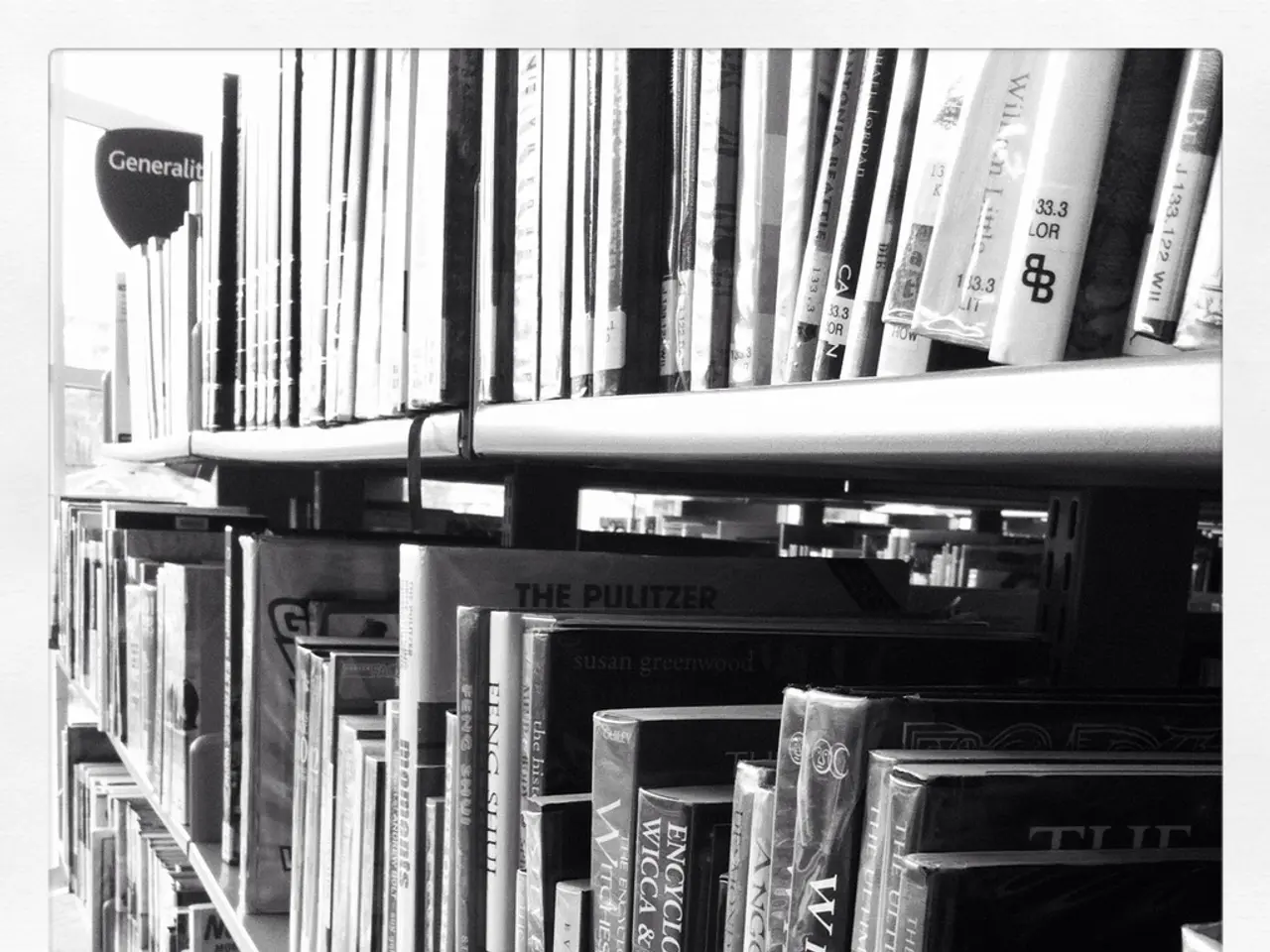 Essential Reading: Top 5 Books to Understand Supply Chain Management!