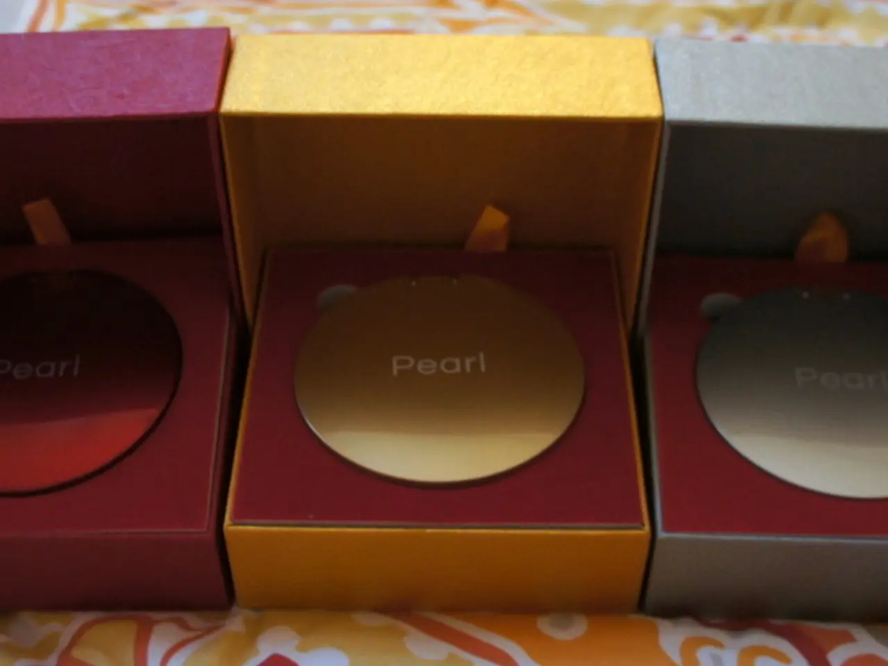 Information on Pearl Values, Prices, and Jewelry Details