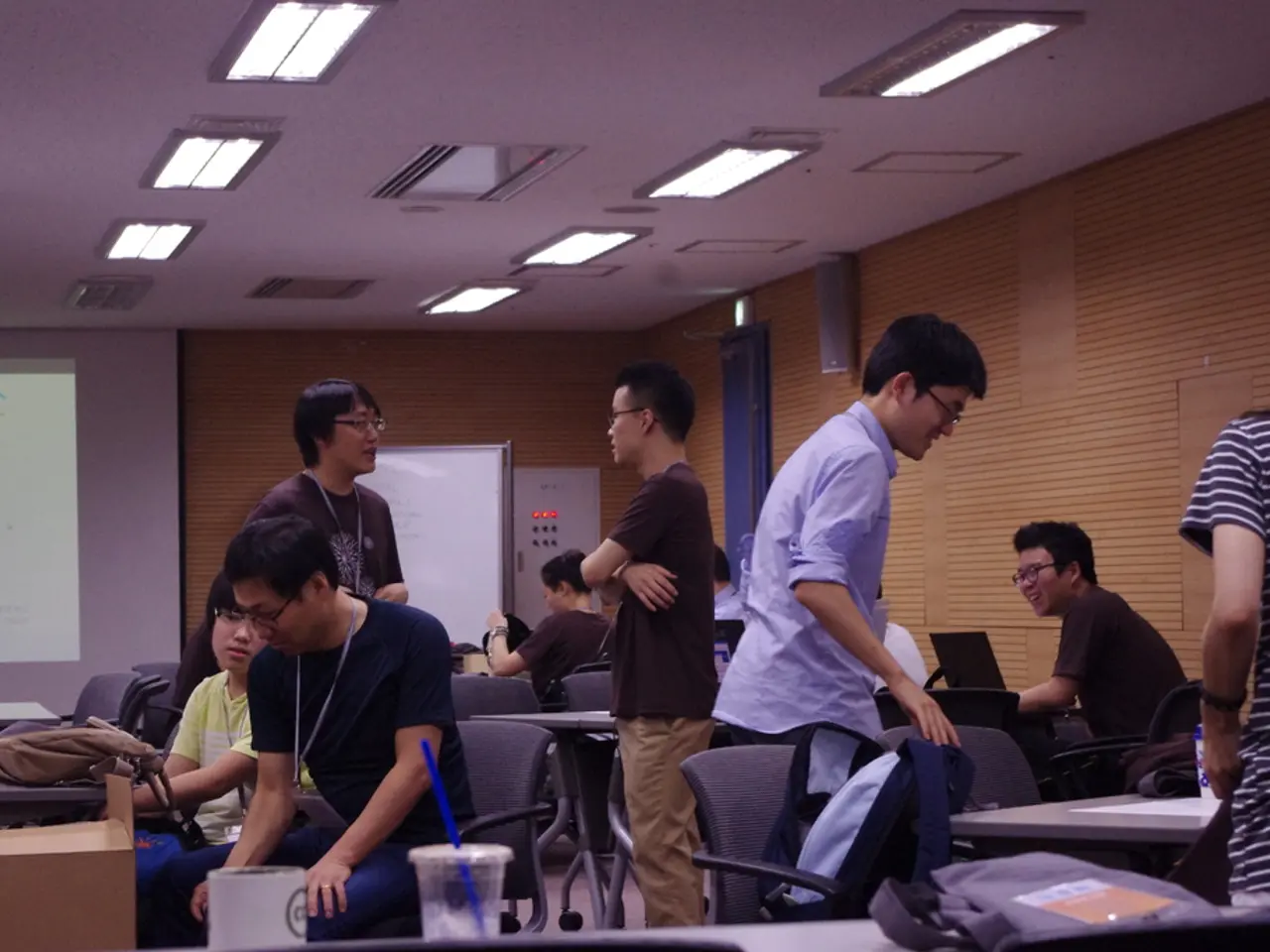 Revolutionizing Schooling: The Impact of Digital Learning in Primary and Secondary Education