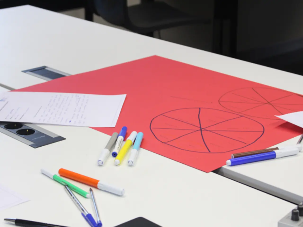 Artistic Exploration Through Numerical Science Coloring