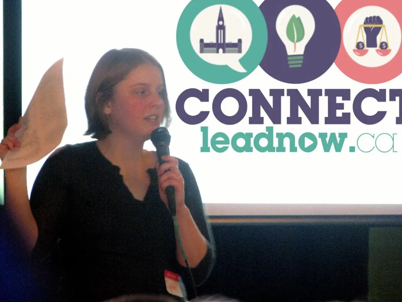 Descript: A Comprehensive Guide on its Education Application and Useful Techniques