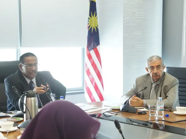 Week-long Islamic Discussion at Kiel University: Günther Advocates for Enlightenment and Dialogue