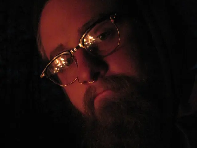 Techniques for Executing a Thumb Pull (and Whether It's Advisable)