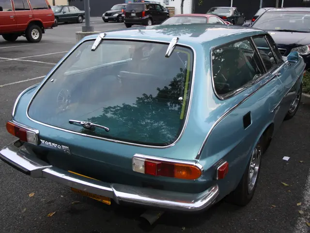 Insurance considerations, parking rules for dorms, and driving tips for teenagers: Essential...